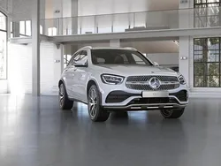 Weiß Gebraucht 2021 Mercedes E300 AMG line SUV | 39.500 € (Etwas zu teuer)