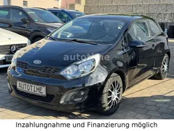 Schwarz Gebraucht 2012 Kia Rio Edition 7 Kleinwagen | 5.990 € (Fairer Preis)