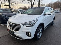 Weiß Gebraucht 2017 Hyundai Grand Santa Fe Premium SUV | 24.900 € (Teuer)