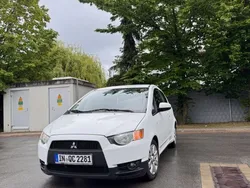 Weiß Gebraucht 2010 Mitsubishi Colt Motion Limousine | 1.450 € (Fairer Preis)