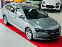 Grau Gebraucht 2018 Skoda Superb Style Kombi | 16.790 € (Fairer Preis)