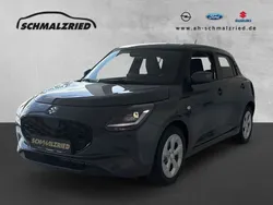 Grau Neu 2025 Suzuki Swift Comfort Limousine | 22.470 €