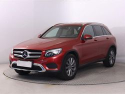 Hyazinthrot metallic (metallic) Gebraucht 2017 Mercedes GLC250 Exclusive SUV | 27.890 € (Fairer Preis)