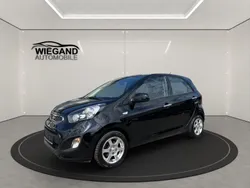 (z1) midnight black Gebraucht 2013 Kia Picanto FIFA World Cup Edition Kleinwagen | 7.930 € (Etwas zu teuer)