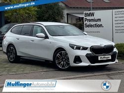 Alpinweiß Gebraucht 2025 BMW 520 M Sport Kombi | 52.800 € (Superpreis)