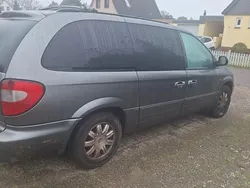 Grau Gebraucht 2007 Chrysler Grand Voyager Limited Van / Kleinbus | 4.800 € (Teuer)