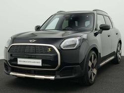 Schwarz Gebraucht 2024 Mini Countryman Favoured SUV | 40.644 € (Guter Preis)
