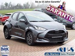 Marlingrau Gebraucht 2022 Toyota Yaris Hybrid Comfort Limousine | 24.580 € (Teuer)