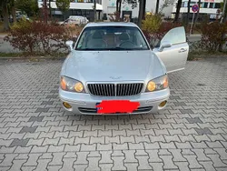 Silber Gebraucht 2000 Hyundai XG Limousine | 6.500 €