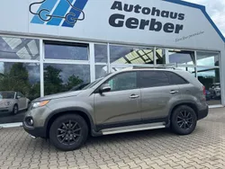 Beige Gebraucht 2011 Kia Sorento SUV | 7.950 € (Fairer Preis)