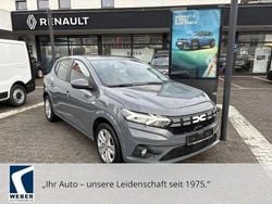 Grau Gebraucht 2023 Dacia Sandero Expression Limousine | 15.970 € (Fairer Preis)