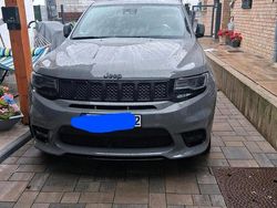 Grau Gebraucht 2019 Jeep Grand Cherokee SRT8 SUV | 29.000 €