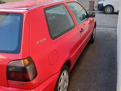 Rot Gebraucht 1997 VW Golf III Kleinwagen | 1.950 € (Fairer Preis)