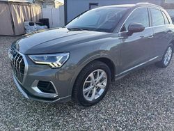 Grau Gebraucht 2019 Audi Q3 Advanced SUV | 19.999 € (Guter Preis)