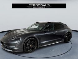Grau Gebraucht 2021 Porsche Taycan Cross Turismo Limousine | 66.100 € (Teuer)