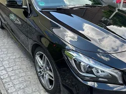 Schwarz Gebraucht 2019 Mercedes CLA180 Shooting Brake AMG line Kombi | 15.900 € (Guter Preis)