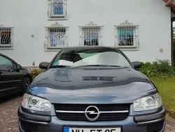 Grau Gebraucht 1997 Opel Omega Limousine | 2.000 € (Etwas zu teuer)