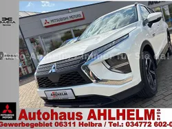 Weiß Gebraucht 2022 Mitsubishi Eclipse Cross Basis SUV | 23.990 € (Fairer Preis)