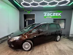 Braun Gebraucht 2011 Opel Zafira Tourer Van / Kleinbus | 9.999 € (Teuer)