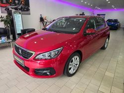 Rot Gebraucht 2018 Peugeot 308 Active Limousine | 10.490 € (Guter Preis)