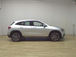 Silber Gebraucht 2022 Mercedes GLA220 AMG line SUV | 25.980 € (Fairer Preis)