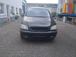 Schwarz Gebraucht 1999 Opel Zafira Elegance Van / Kleinbus | 999 € (Guter Preis)