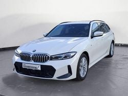 Weiß Gebraucht 2024 BMW 320 M Sport Kombi | 38.250 € (Guter Preis)