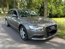 Braun Gebraucht 2013 Audi A6 Kombi | 11.500 € (Superpreis)