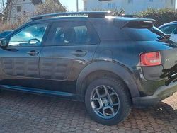 Schwarz Gebraucht 2017 Citroën C4 Cactus PureTech Kleinwagen | 8.000 € (Guter Preis)