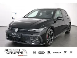 Schwarz Gebraucht 2024 VW Golf VIII Style Limousine | 36.940 € (Fairer Preis)