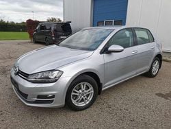 Reflexsilber metallic Gebraucht 2013 VW Golf VII Trendline Kleinwagen | 9.000 € (Superpreis)