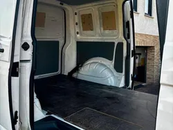 Weiß Gebraucht 2015 VW T5 Van | 11.000 € (Guter Preis)