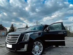 Schwarz Gebraucht 2016 Cadillac Escalade SUV | 44.000 € (Superpreis)