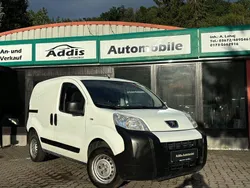 Weiß Gebraucht 2010 Peugeot Bipper Van / Kleinbus | 3.199 € (Guter Preis)