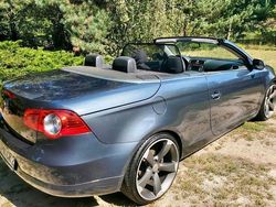 Grau Gebraucht 2007 VW Eos Cabrio | 3.700 € (Fairer Preis)