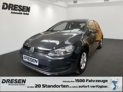Grau Gebraucht 2013 VW Golf VII Trendline Limousine | 10.680 € (Fairer Preis)