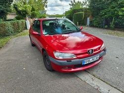 Rot Gebraucht 1998 Peugeot 306 Limousine | 1.200 € (Fairer Preis)