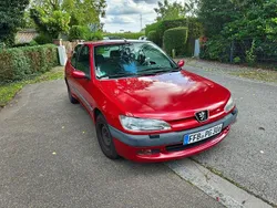 Rot Gebraucht 1998 Peugeot 306 Limousine | 1.500 € (Fairer Preis)