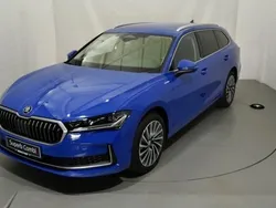 Blau Gebraucht 2022 Skoda Superb LAURIN & KLEMENT Kombi | 48.990 €