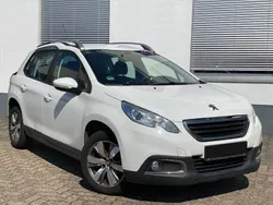 Weiß Gebraucht 2015 Peugeot 2008 Active SUV | 6.500 € (Guter Preis)