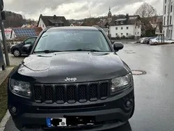Schwarz Gebraucht 2013 Jeep Compass SUV | 7.200 €