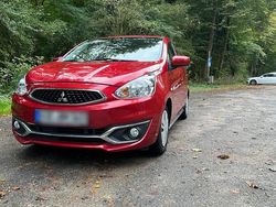 Rot Gebraucht 2018 Mitsubishi Space Star Kleinwagen | 6.800 € (Etwas zu teuer)