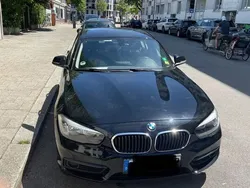 Schwarz Gebraucht 2016 BMW 118 Kleinwagen | 9.800 € (Fairer Preis)