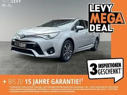 Platinsilber metallic Gebraucht 2016 Toyota Avensis Basis Kombi | 16.770 € (Guter Preis)