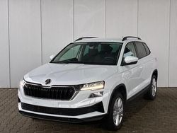 Moonwhite Gebraucht 2025 Skoda Karoq Executive SUV | 26.450 € (Superpreis)