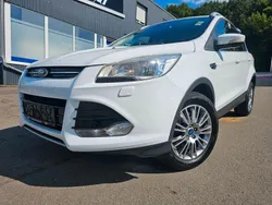 Weiß Gebraucht 2013 Ford Kuga Titanium SUV | 10.999 € (Fairer Preis)
