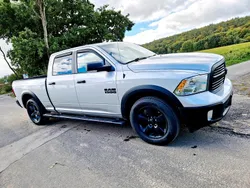 Silber Gebraucht 2016 Dodge Ram Abholung | 28.888 €