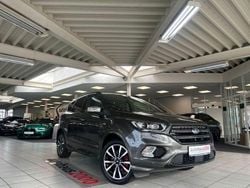 Grau Gebraucht 2019 Ford Kuga ST-Line SUV | 17.950 € (Fairer Preis)