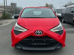 Rot Gebraucht 2018 Toyota Aygo Kleinwagen | 5.500 € (Guter Preis)