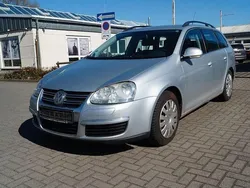 Silber Gebraucht 2008 VW Golf V Comfortline Kombi | 2.700 € (Fairer Preis)